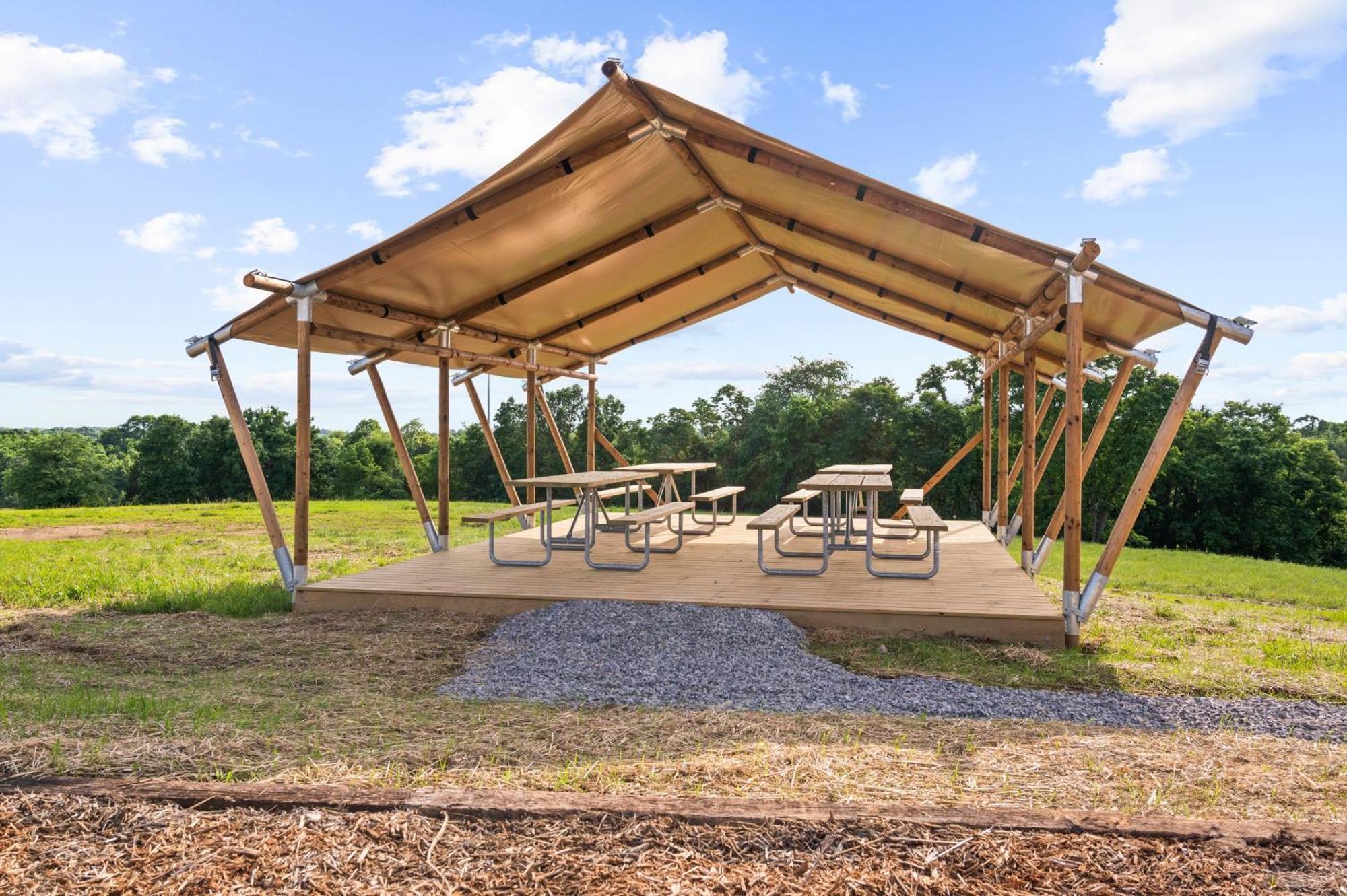 The Lodges At Eden Reserve - Safari Tents Williamstown Exteriör bild